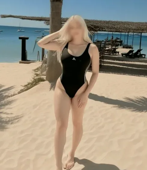 Bethany, 22