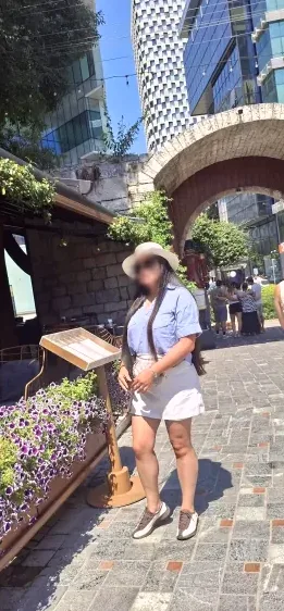 Charlene, 35