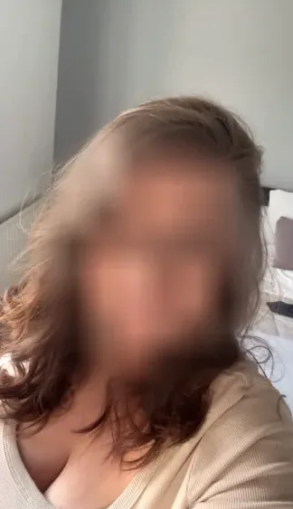 Demi, 36