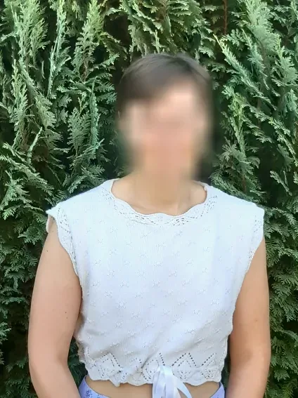 Emily, 27