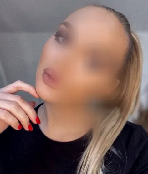 Gemma, 31