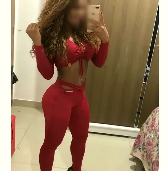 Harleen, 31